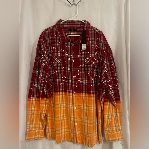 NWT Nova Men Ombre Bleach Plaid
Long Sleeve Plaid button down flannel shirt. - Picture 1 of 6